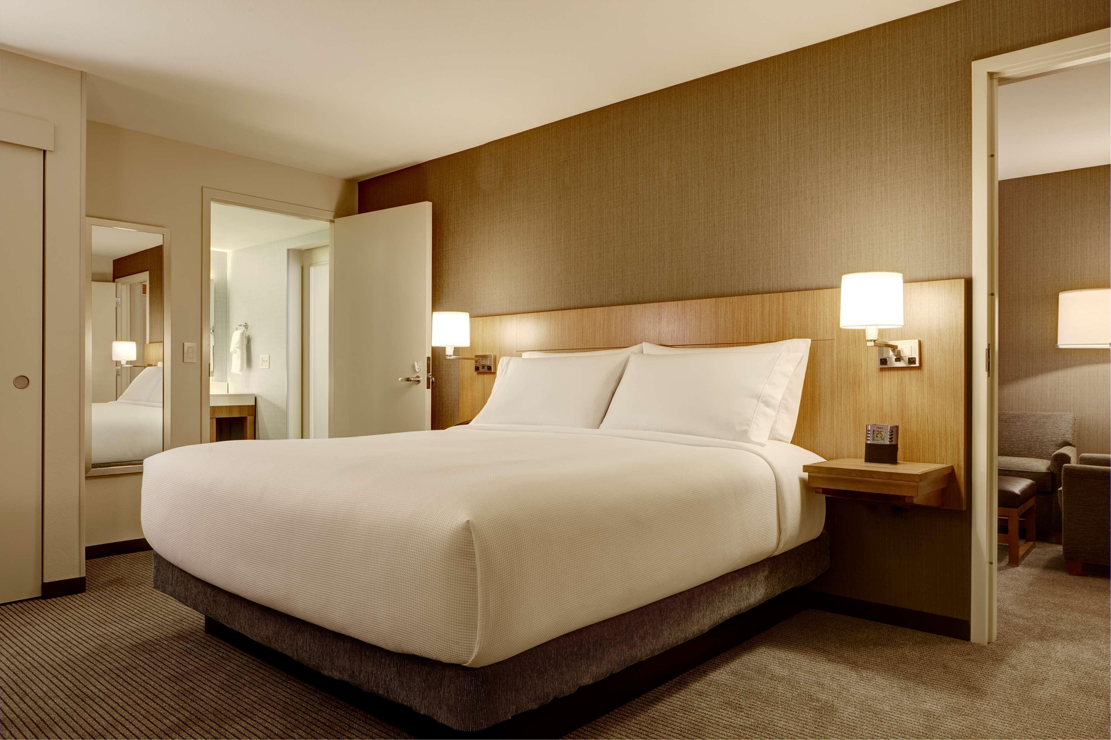 Hyatt Place Madison/Verona Экстерьер фото
