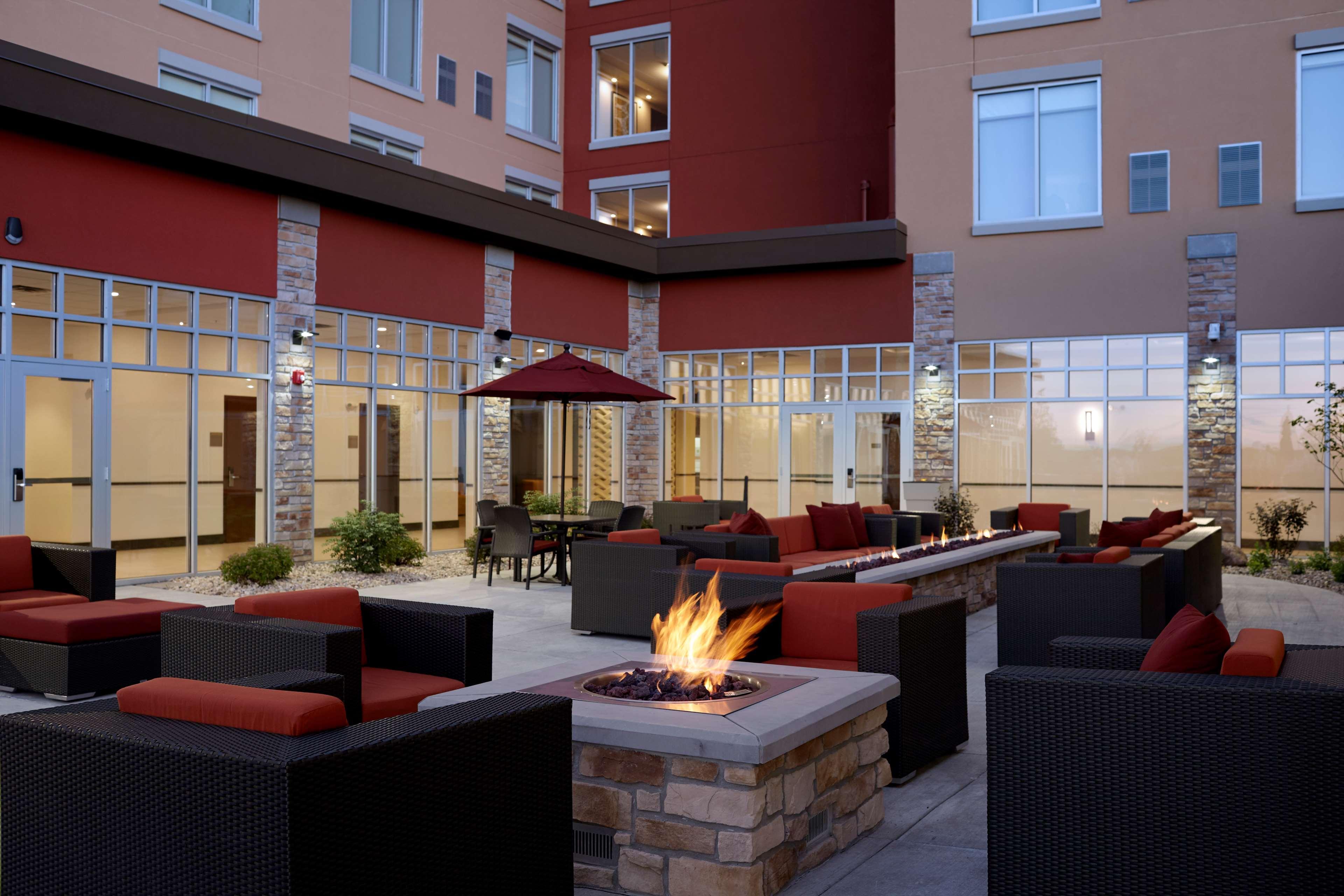 Hyatt Place Madison/Verona Экстерьер фото
