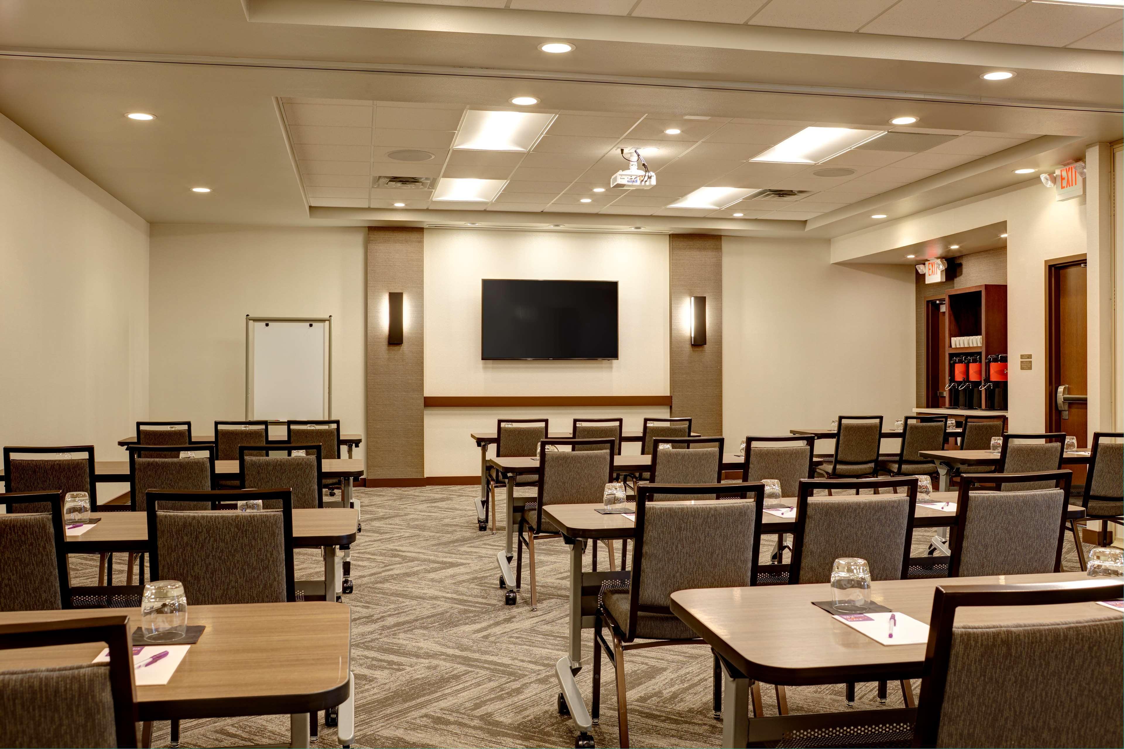 Hyatt Place Madison/Verona Экстерьер фото
