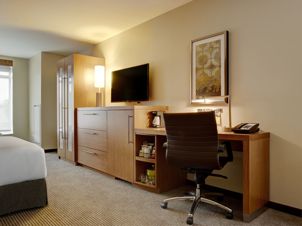 Hyatt Place Madison/Verona Экстерьер фото